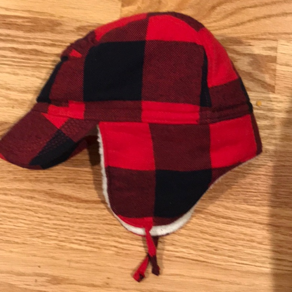 Baby Gap trapper winter hat in buffalo plaid